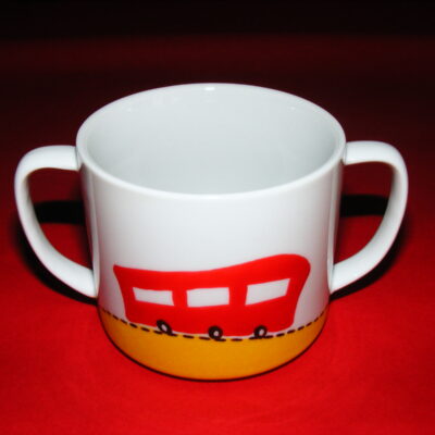 Verre à anses verso décor p'tit train rouge et orange en porcelaine peinte à la main
